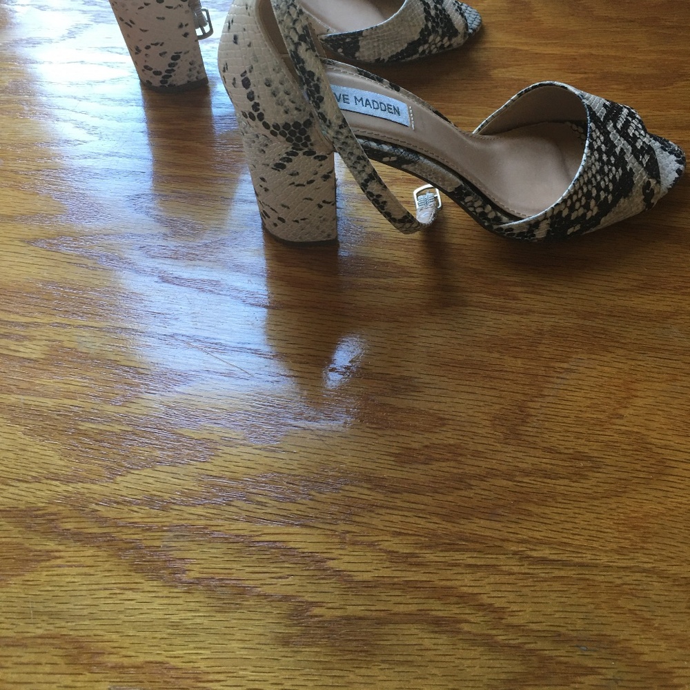 Women shoes
